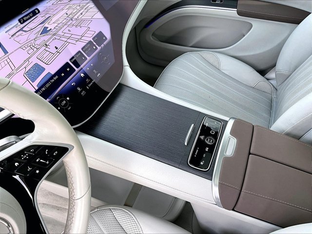 Certified 2023 Mercedes-Benz EQS 580 4MATIC SUV image 14
