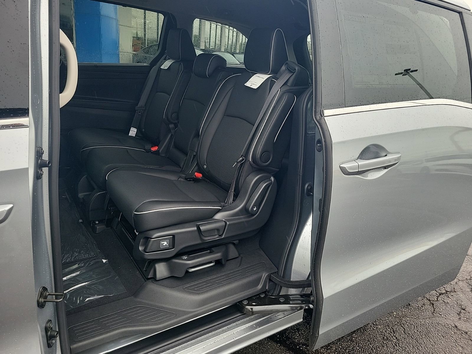 New 2026 Honda Odyssey Elite image 13