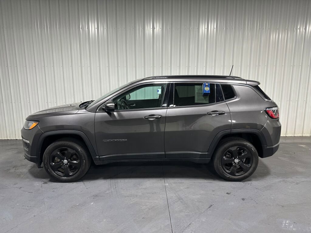 Used 2021 Jeep Compass Latitude w/ Convenience Group AWD/4WD image 4