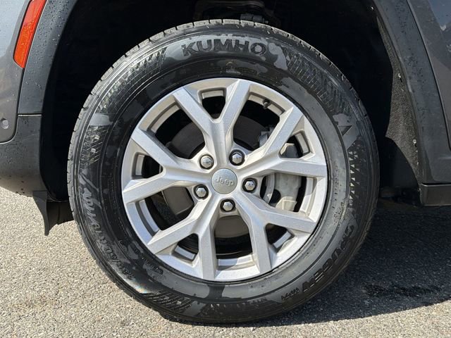 Used 2022 Jeep Grand Cherokee Limited w/ Luxury Tech Group II RWD image 10