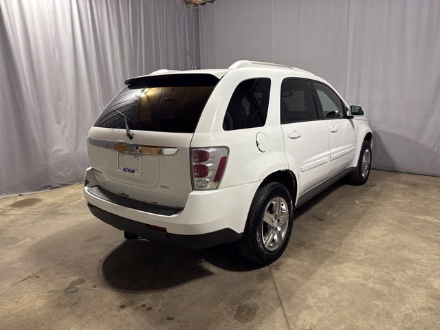 Used 2008 Chevrolet Equinox LT w/ LT Preferred Equipment Group AWD/4WD image 4