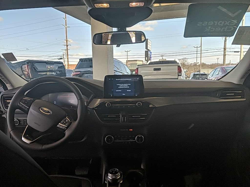 Certified 2024 Ford Escape Active AWD/4WD image 15