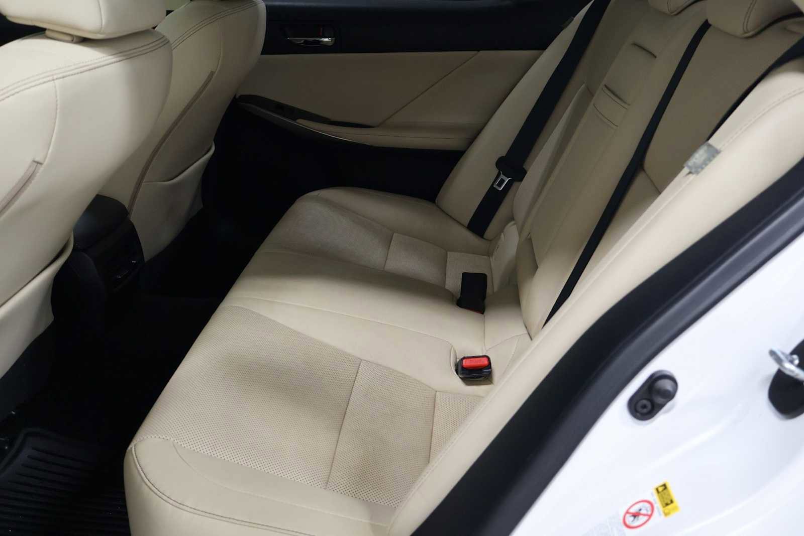 Used 2016 Lexus IS 300 AWD w/ Premium Package image 32