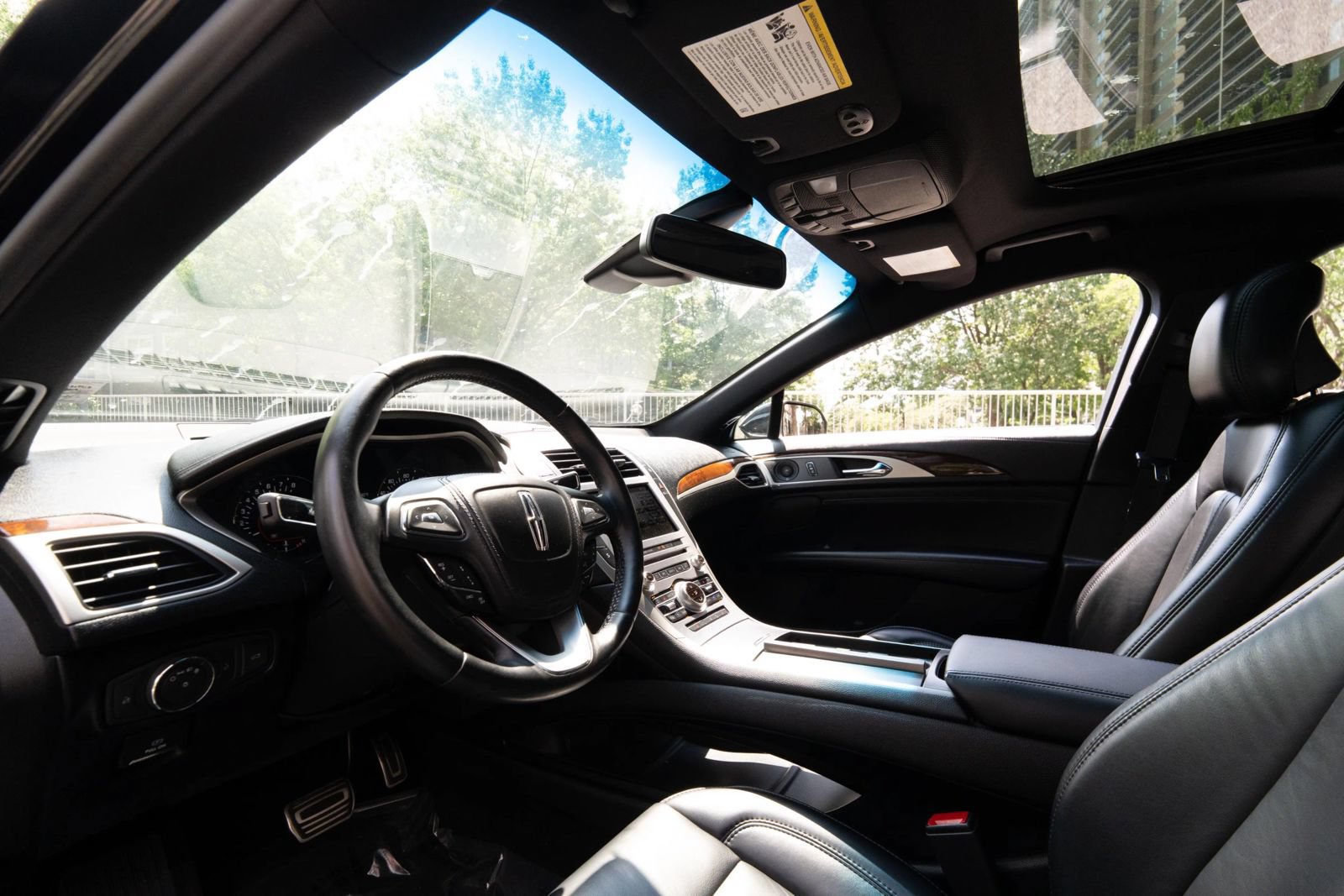 Used 2019 Lincoln MKZ Reserve w/ Reserve Plus Package AWD/4WD image 29