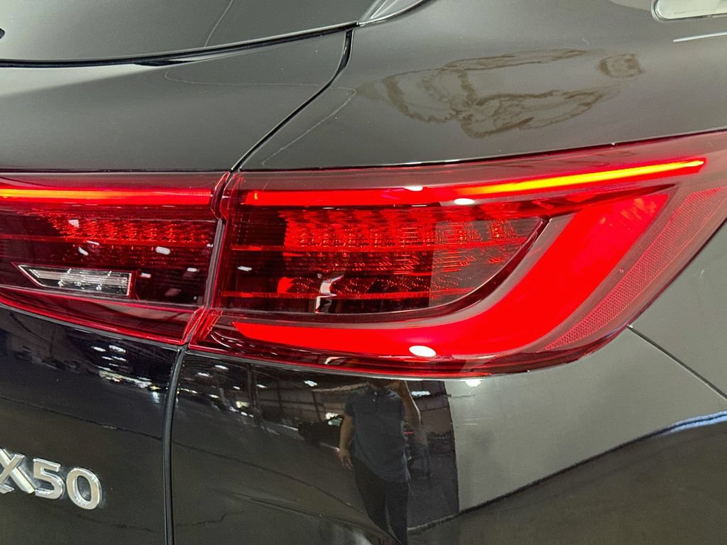Certified 2023 INFINITI QX50 Luxe w/ Accent Package FWD image 37