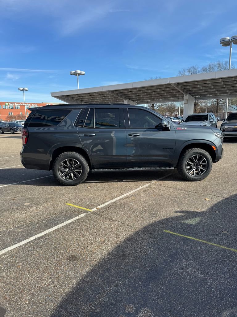 Used 2021 Chevrolet Tahoe Z71 w/ Z71 Off-Road Package image 9