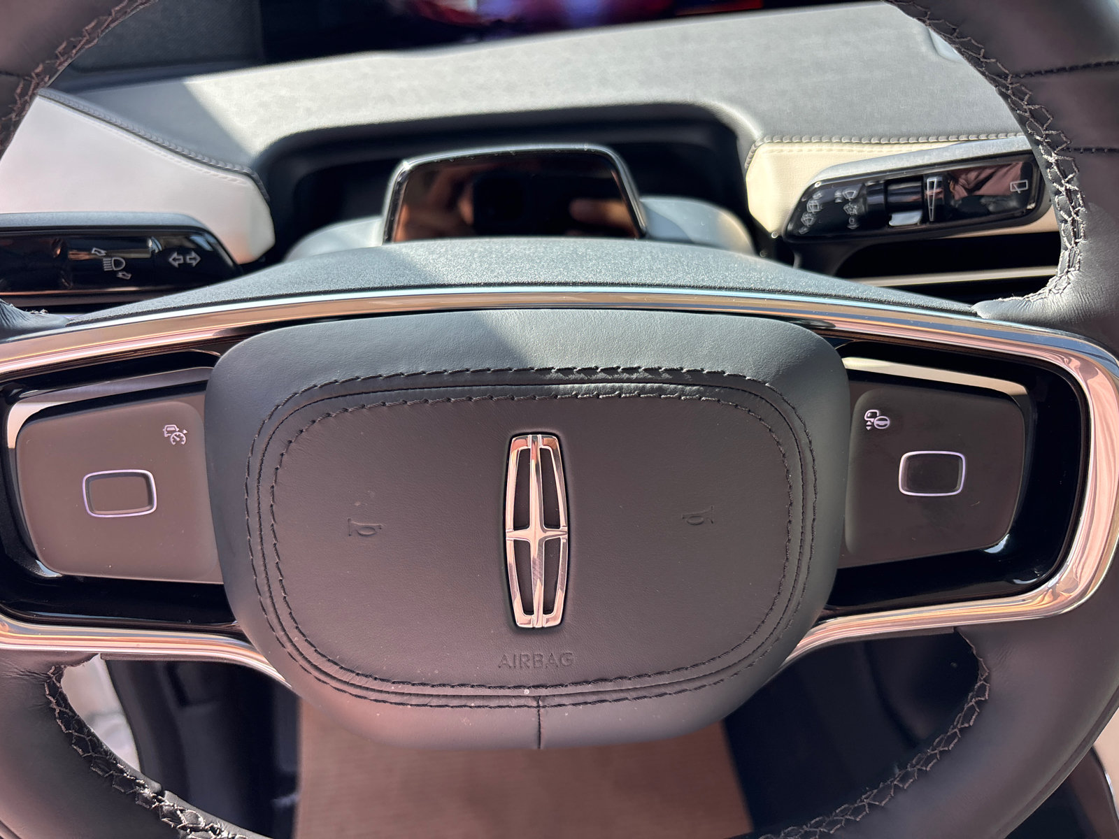 New 2027 Lincoln Navigator Reserve AWD/4WD image 15