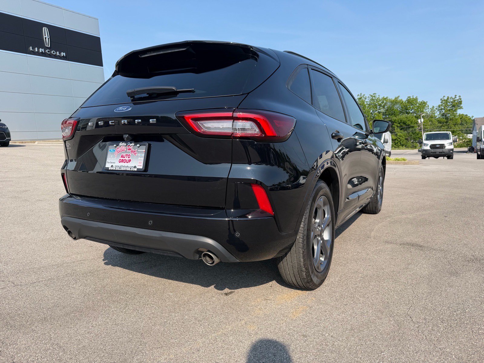 Used 2024 Ford Escape ST-Line w/ Tech Pack #1 FWD image 12