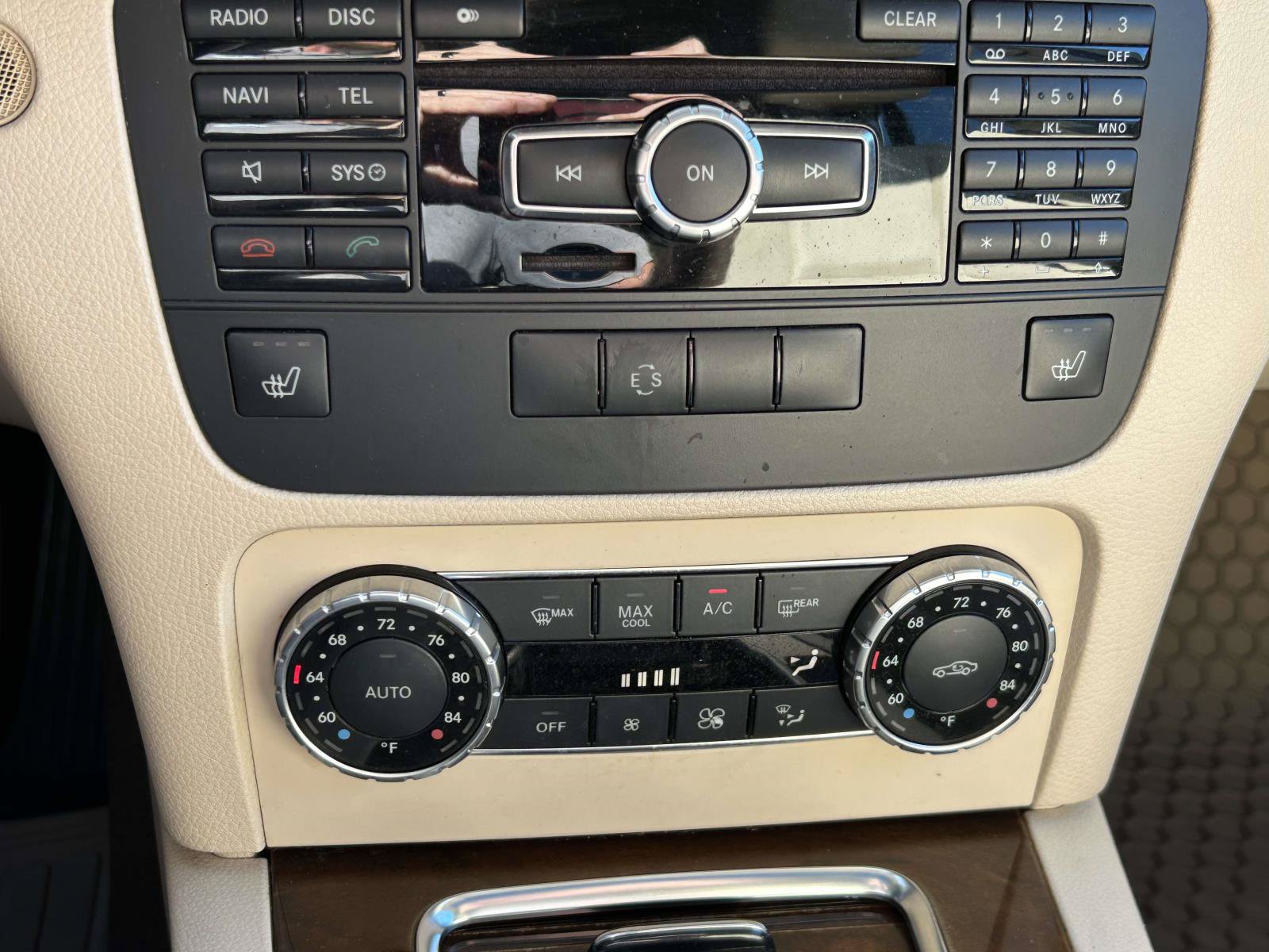Used 2014 Mercedes-Benz GLK 250 BlueTEC 4MATIC image 33