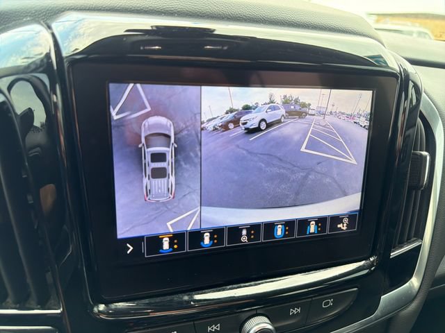 Used 2021 Chevrolet Traverse Premier w/ Redline Edition AWD/4WD image 23