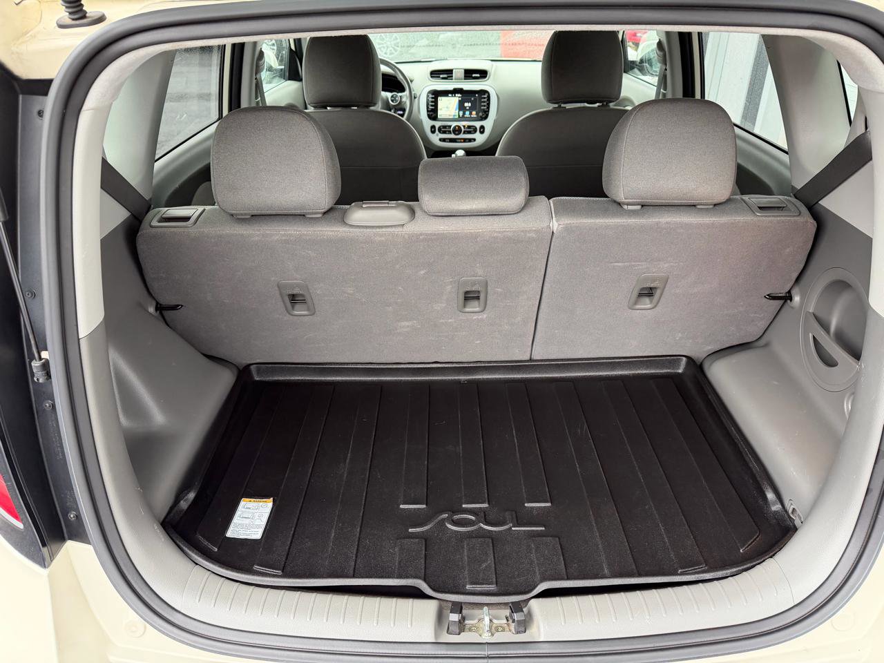 Used 2018 Kia Soul EV image 12