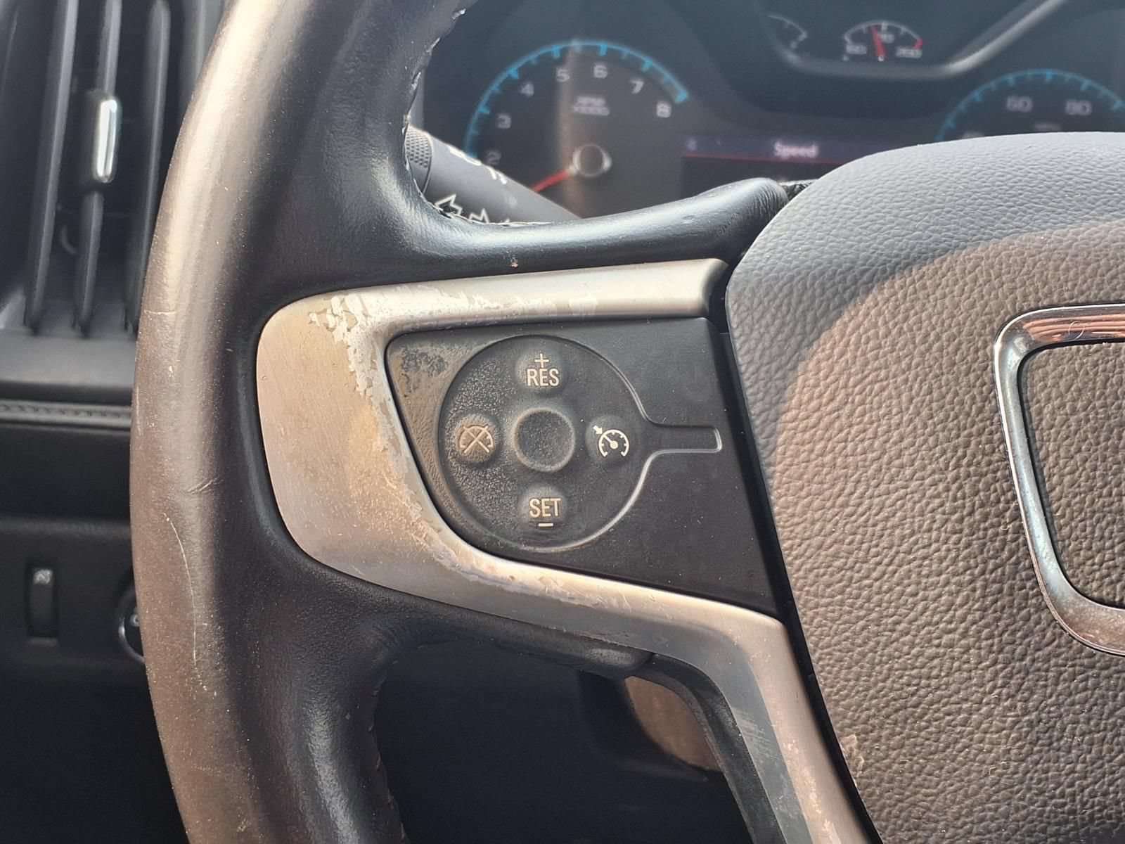 Used 2019 GMC Canyon SLE w/ Elevation Edition RWD image 21