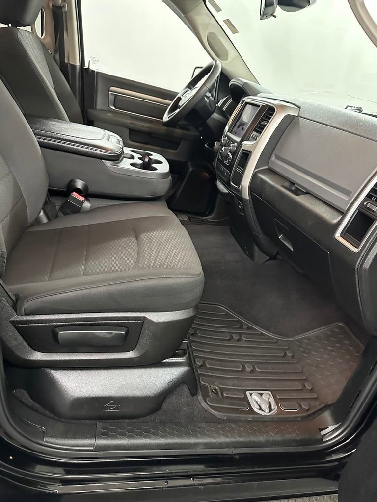 Used 2019 RAM 1500 Classic Warlock w/ Electronics Group image 36