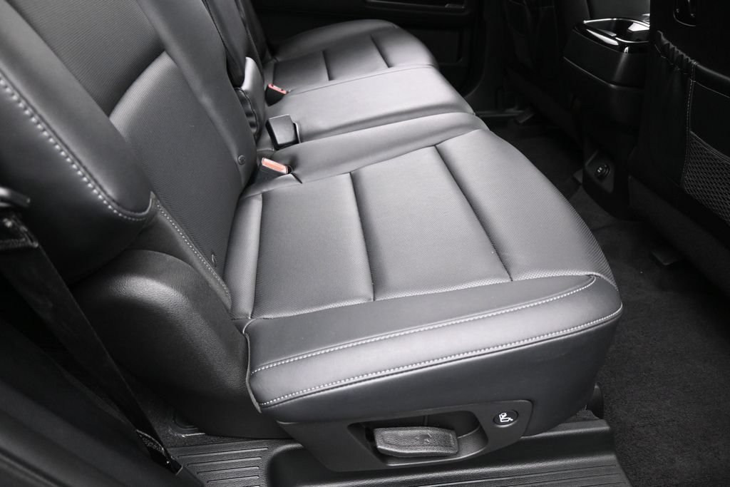 Used 2024 Kia Telluride LX FWD image 39