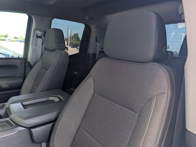 Used 2025 Chevrolet Silverado 1500 Custom RWD image 10
