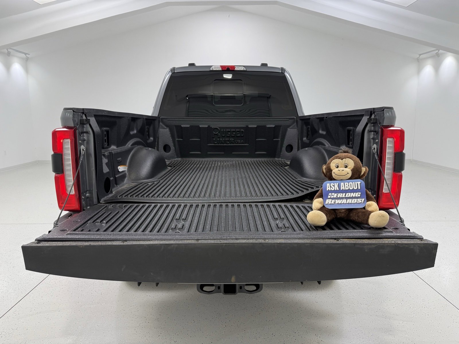 Used 2024 Ford F250 Lariat image 9