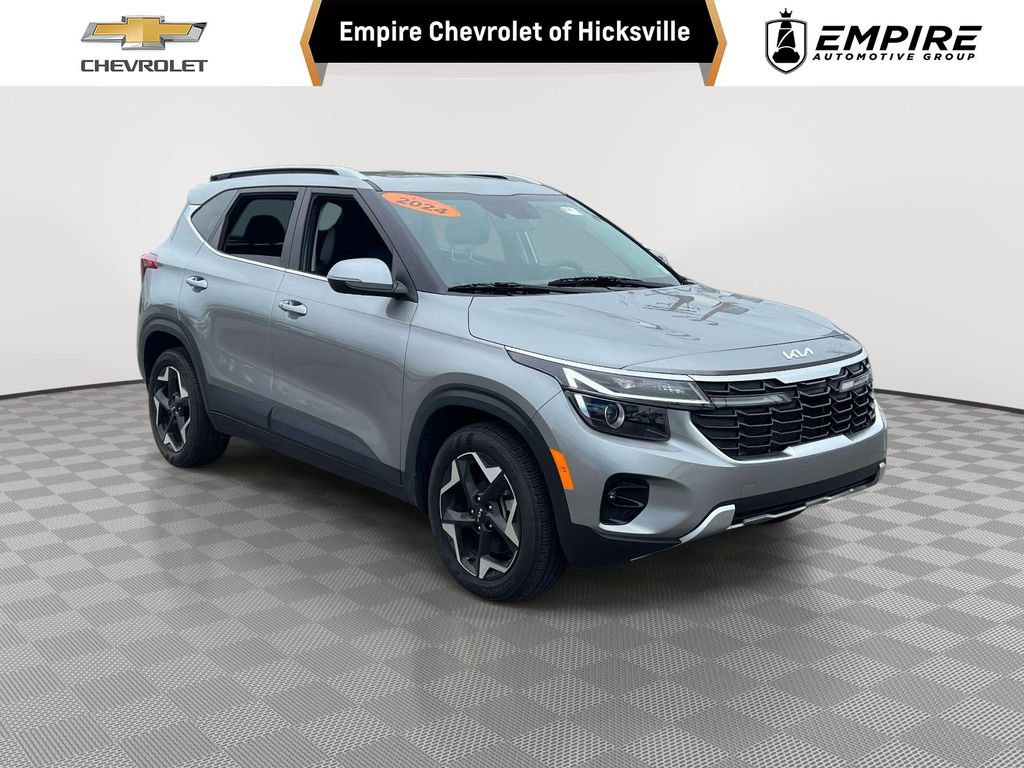 Used 2024 Kia Seltos EX AWD/4WD image 1