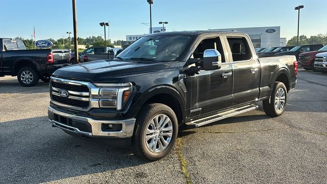 New 2025 Ford F150 Lariat w/ Equipment Group 502A High AWD/4WD image 3