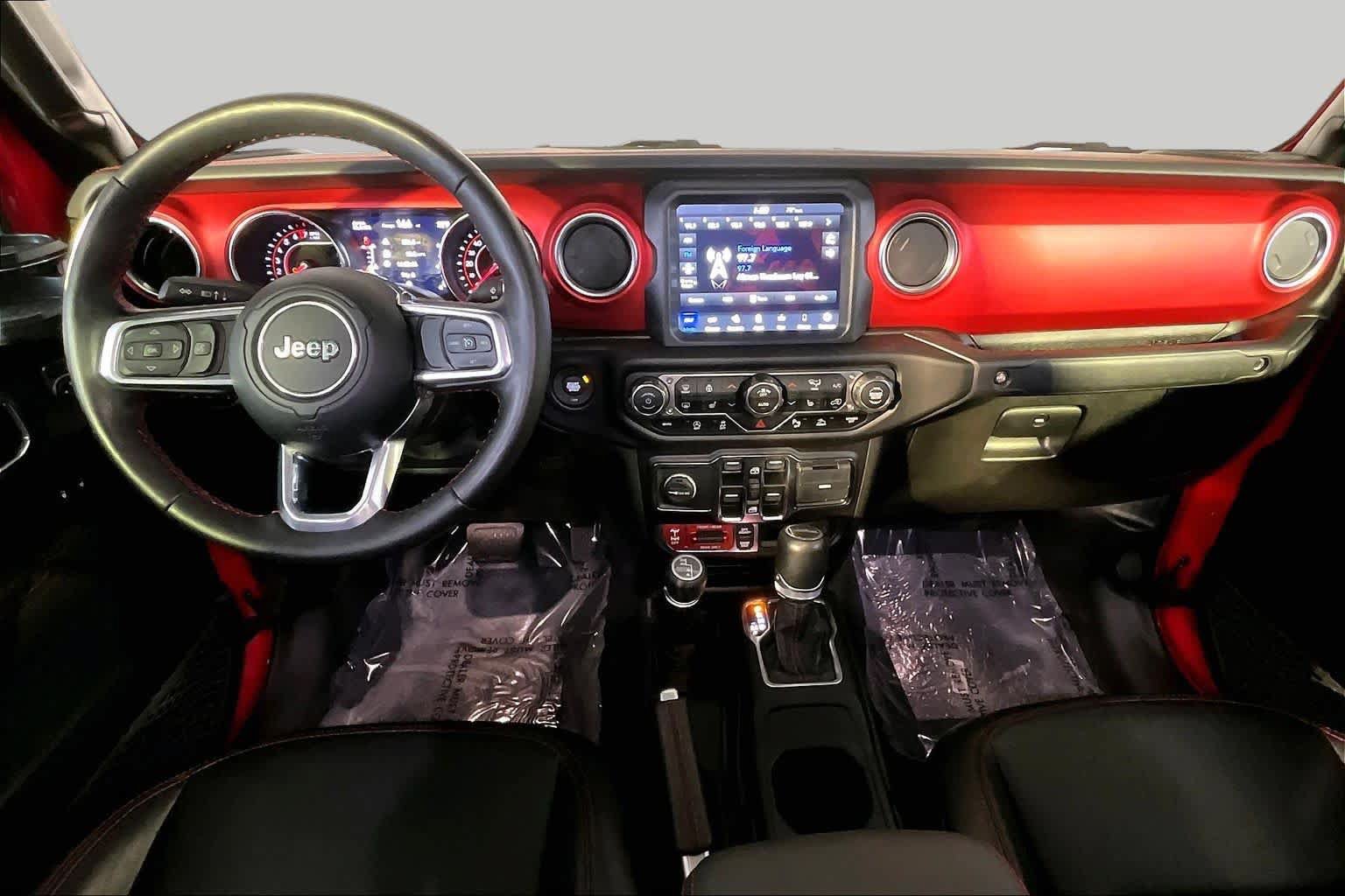 Used 2021 Jeep Gladiator Rubicon AWD/4WD image 16