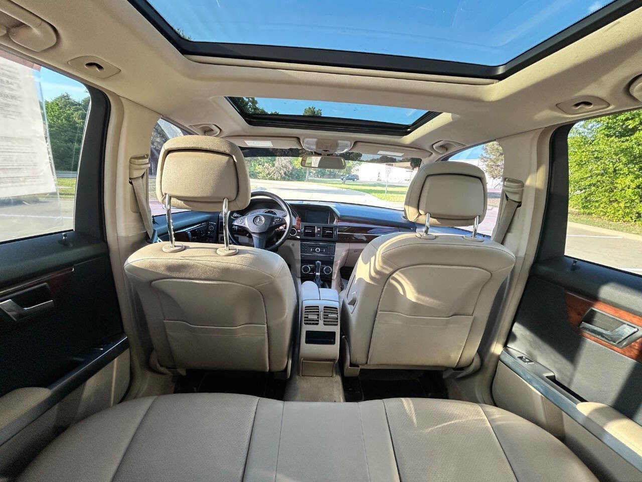 Used 2011 Mercedes-Benz GLK 350 4MATIC image 14