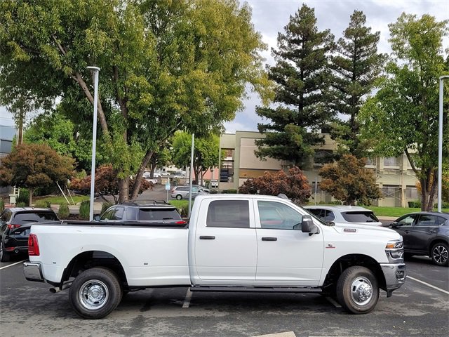 New 2026 RAM 3500 Tradesman image 8