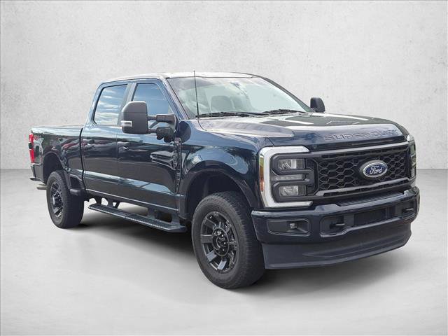 Used 2024 Ford F250 XL w/ STX Appearance Package AWD/4WD image 3