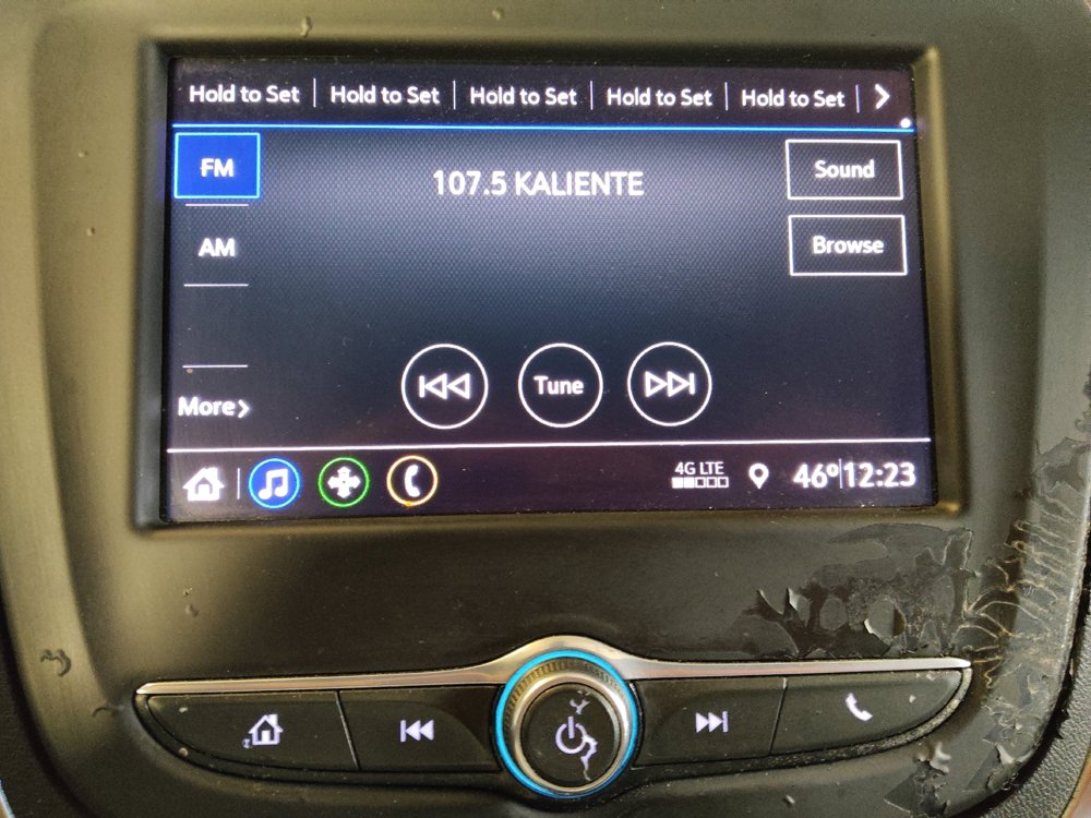 Used 2021 Chevrolet Equinox LS FWD image 25