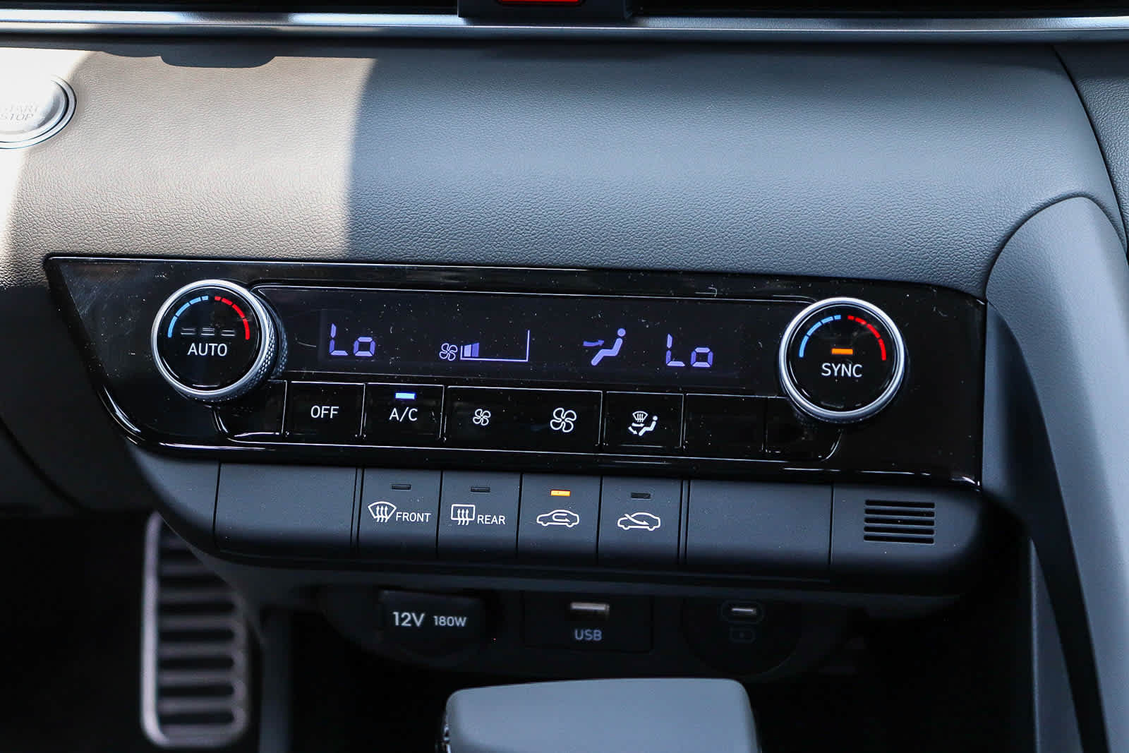 New 2026 Hyundai Elantra Sport FWD image 21