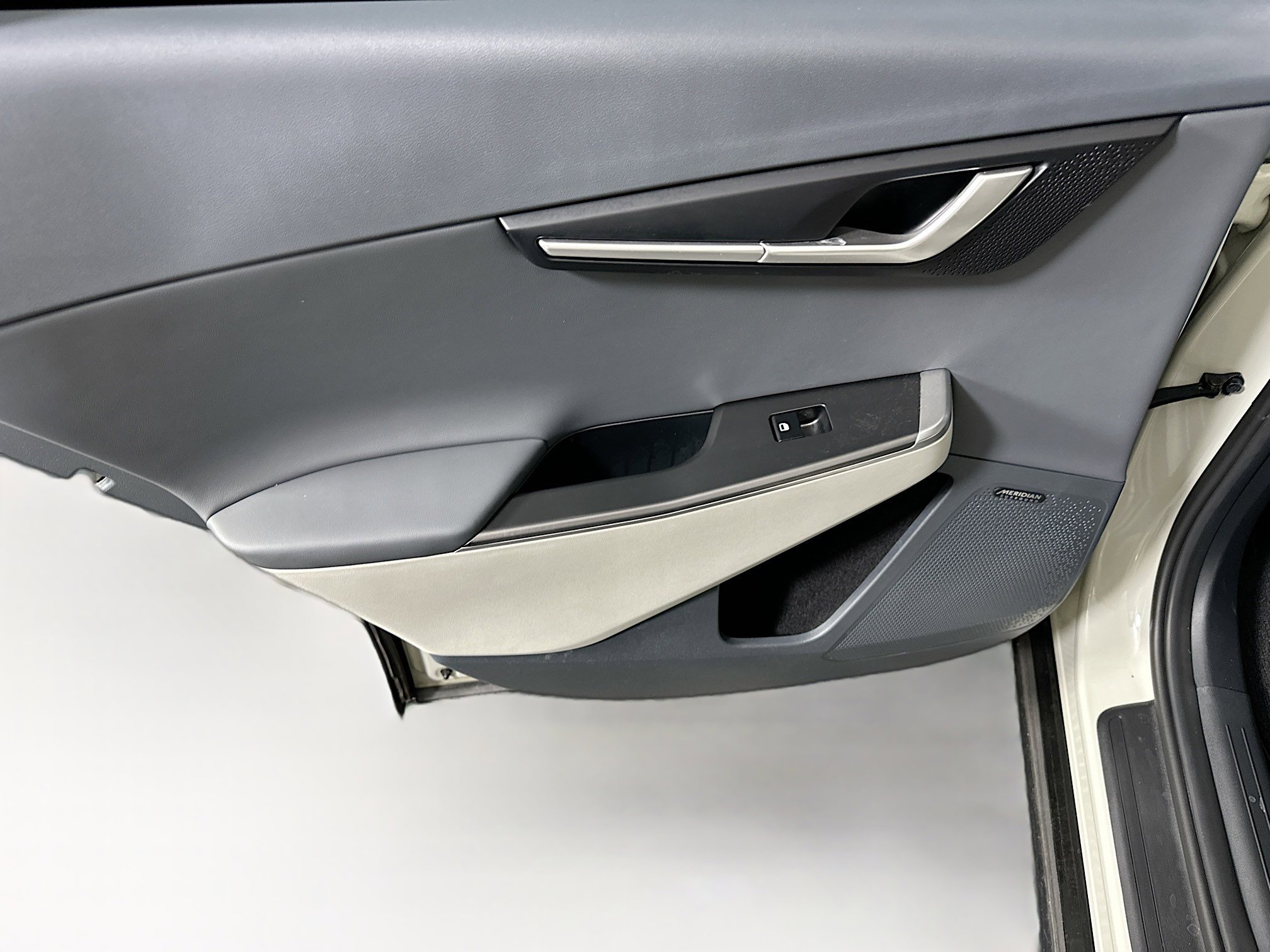 Used 2023 Kia EV6 Wind image 25