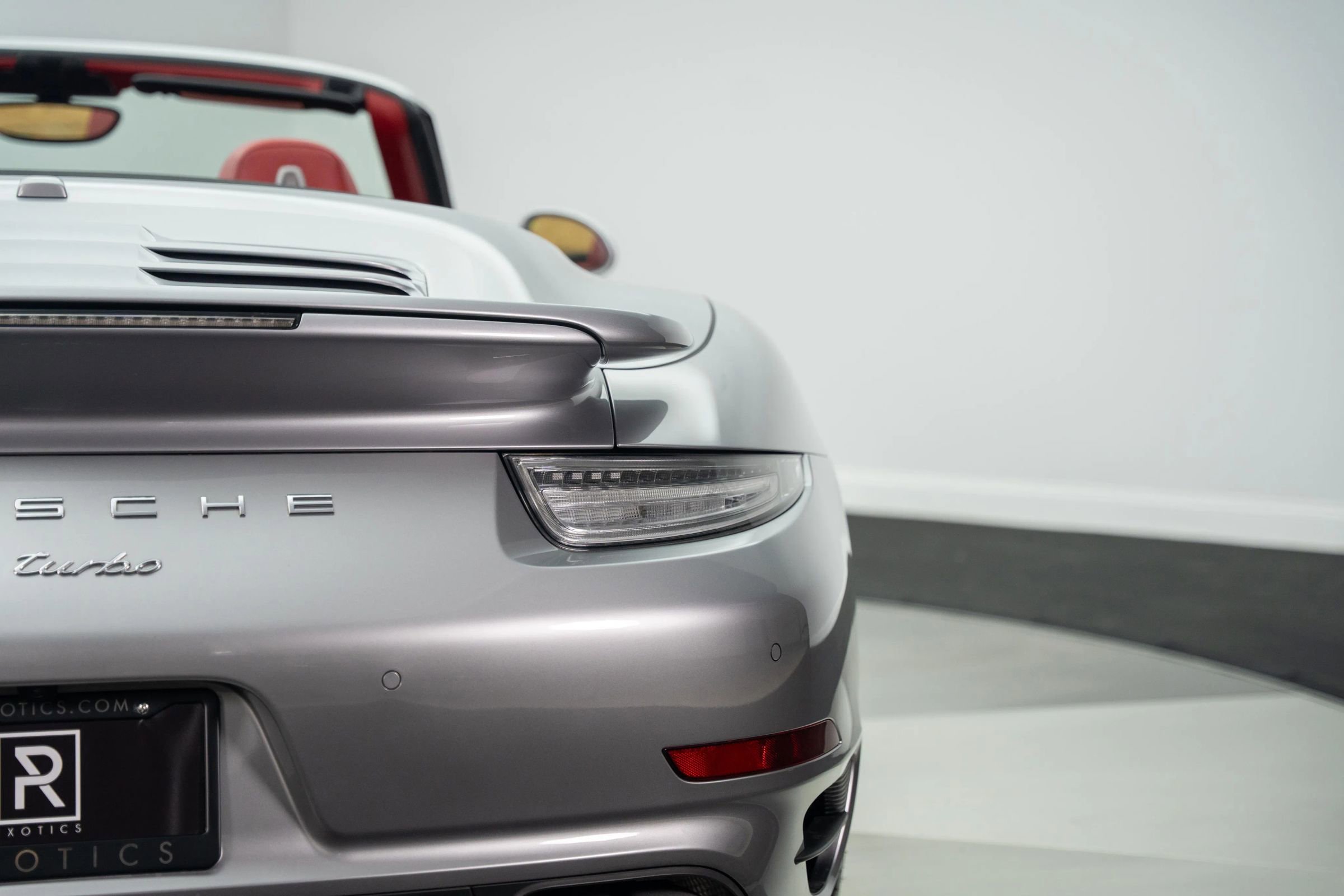 Used 2015 Porsche 911 Turbo image 29
