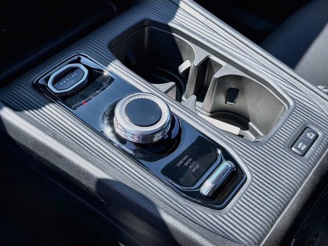 New 2026 Jeep Cherokee Overland w/ Advanced Pro Tech Group AWD/4WD image 18