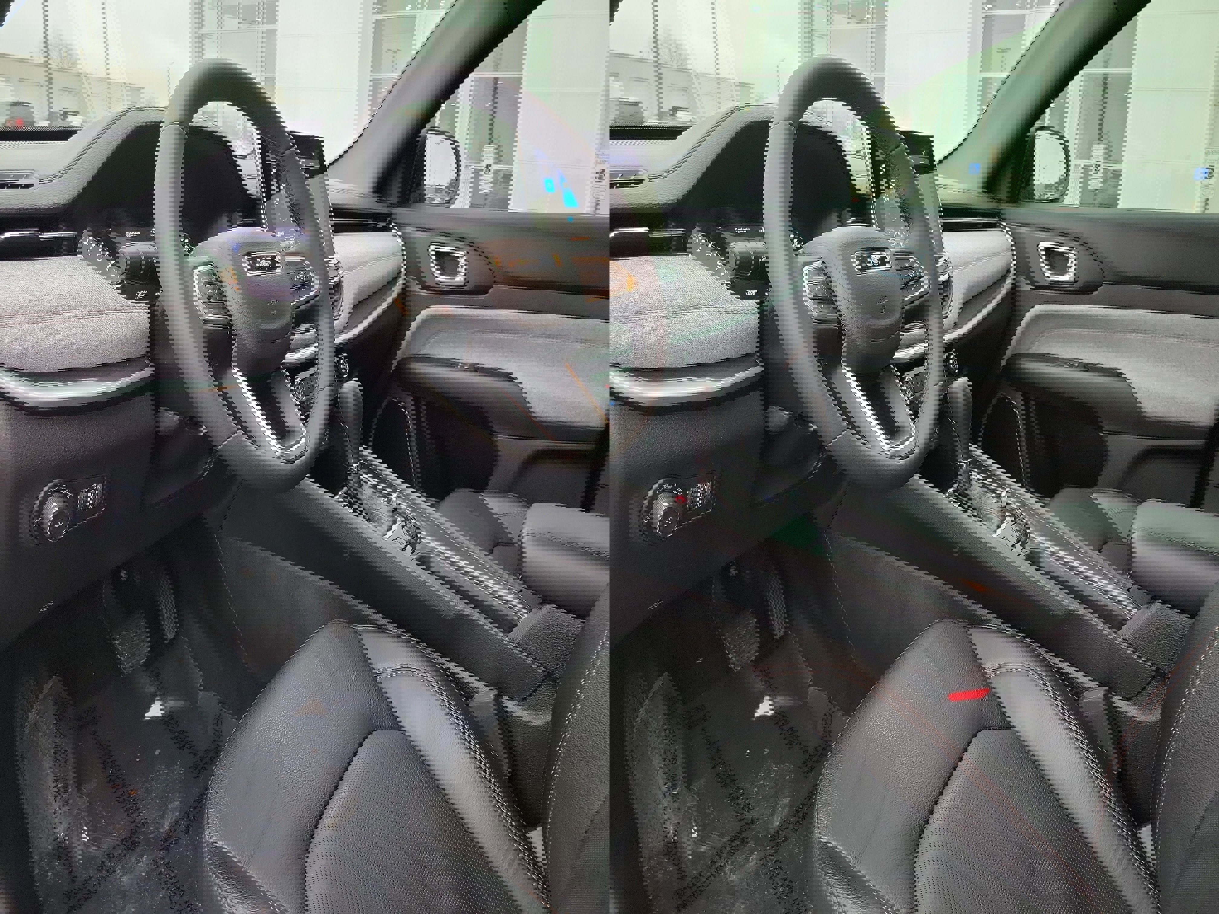 Used 2023 Jeep Compass Latitude image 19