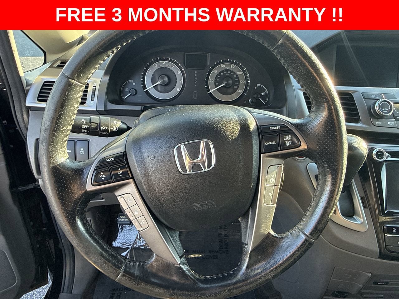 Used 2014 Honda Odyssey Touring Elite image 15