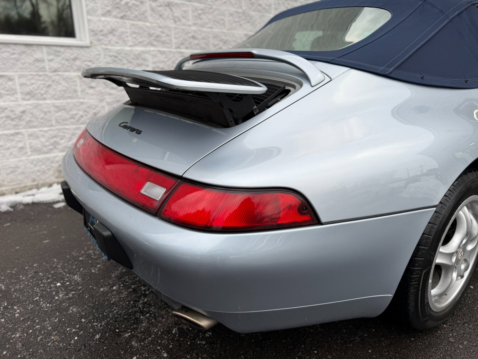 Used 1995 Porsche 911 Carrera image 48