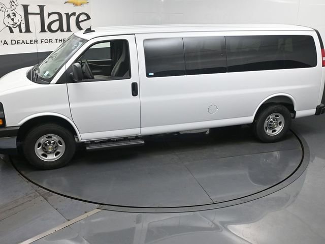 New 2025 Chevrolet Express 3500 LT w/ LT Preferred Equipment Group RWD image 37