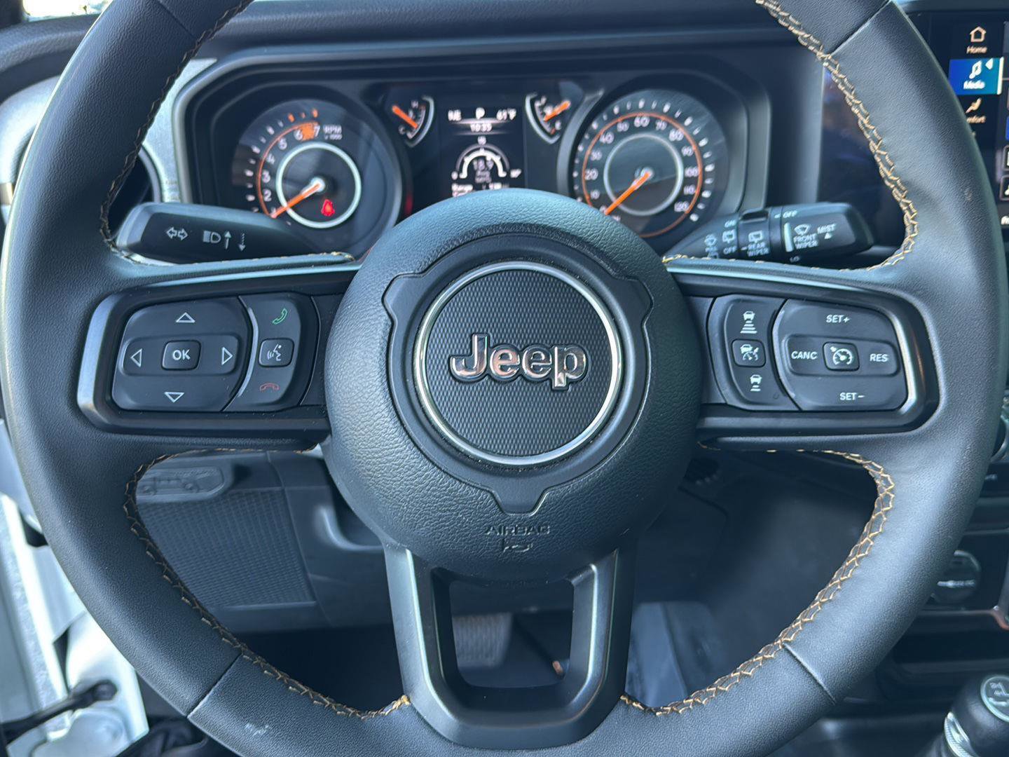 Used 2024 Jeep Wrangler Sport S image 17