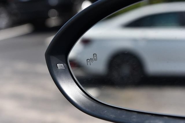 New 2026 Volkswagen Jetta GLI Autobahn FWD image 10