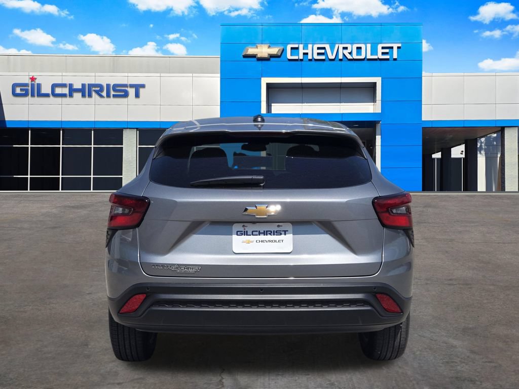 New 2026 Chevrolet Trax LS w/ LS Convenience Package FWD image 7