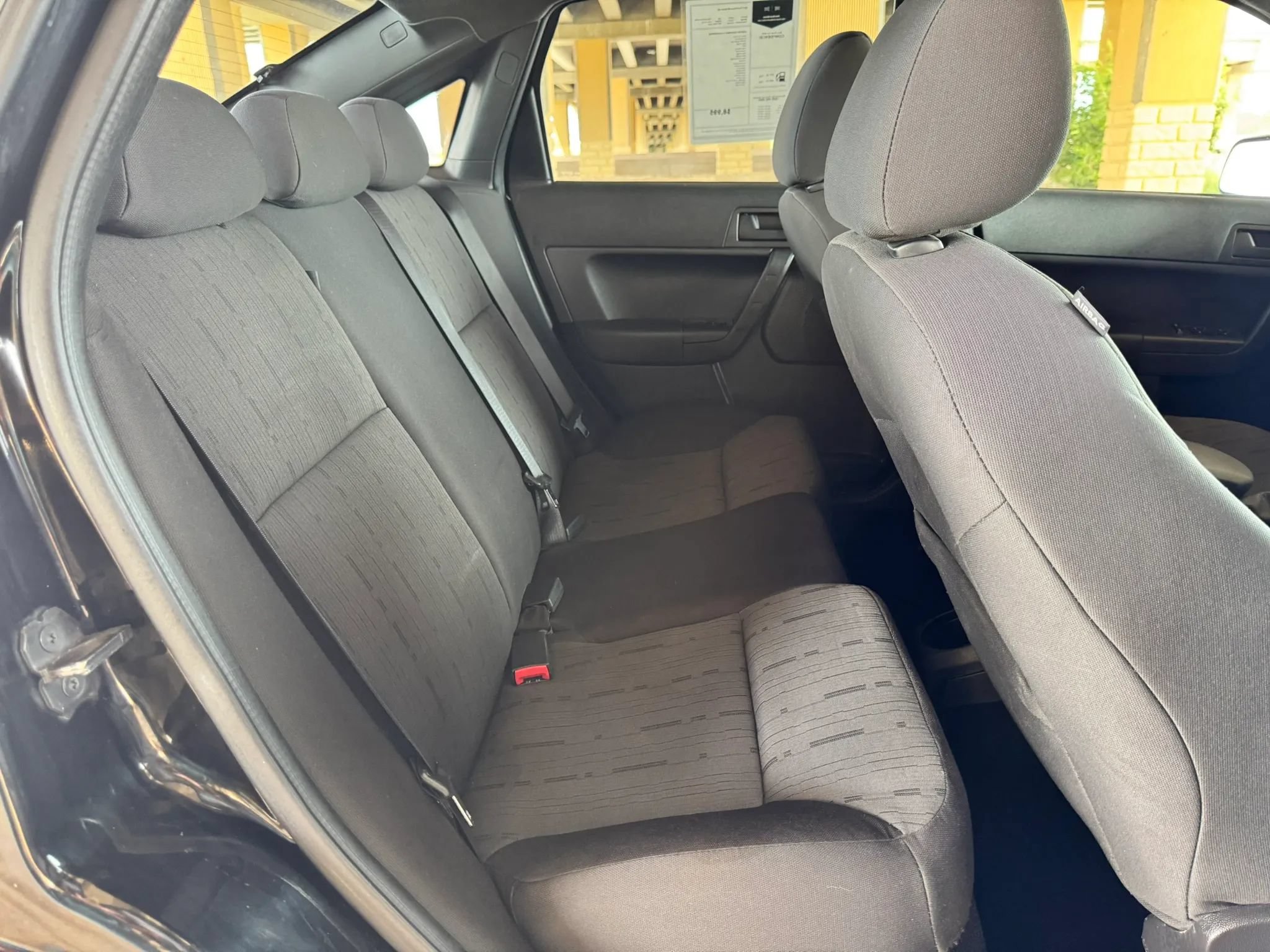 Used 2011 Ford Focus SE w/ 201A Rapid Spec Order Code FWD image 23