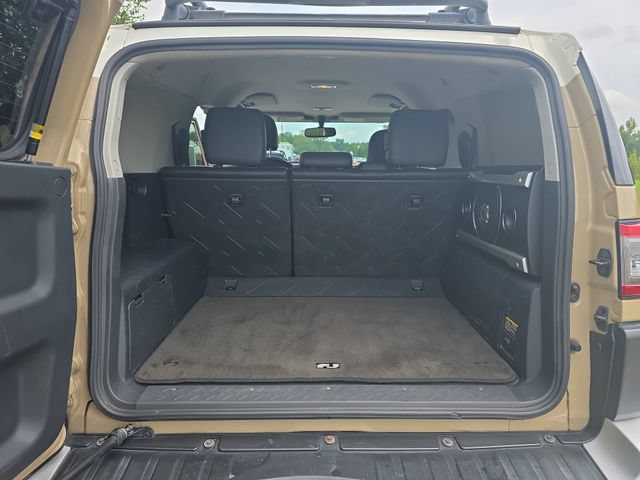 Used 2014 Toyota FJ Cruiser 4WD w/ Upgrade Package image 13
