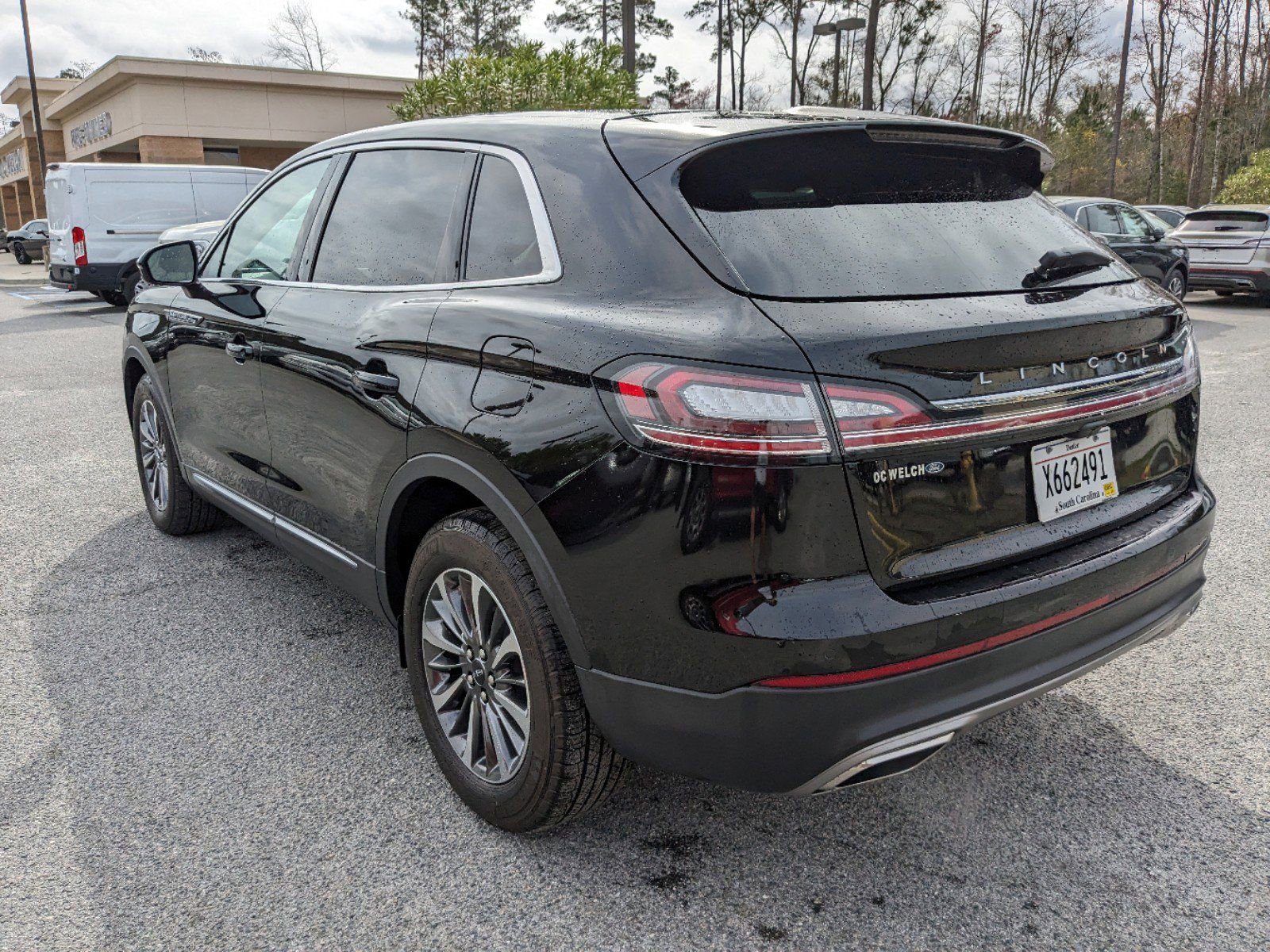 Certified 2023 Lincoln Nautilus AWD w/ Premium Package image 6