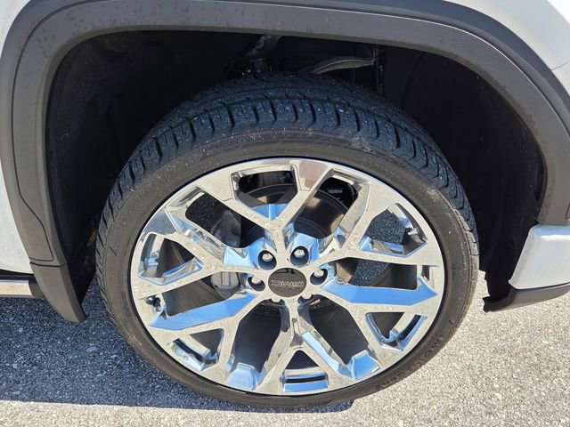 Used 2024 GMC Sierra 1500 Denali Ultimate AWD/4WD image 9