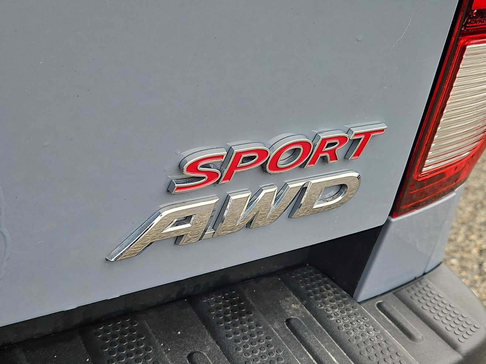 Certified 2023 Honda Ridgeline Sport image 8