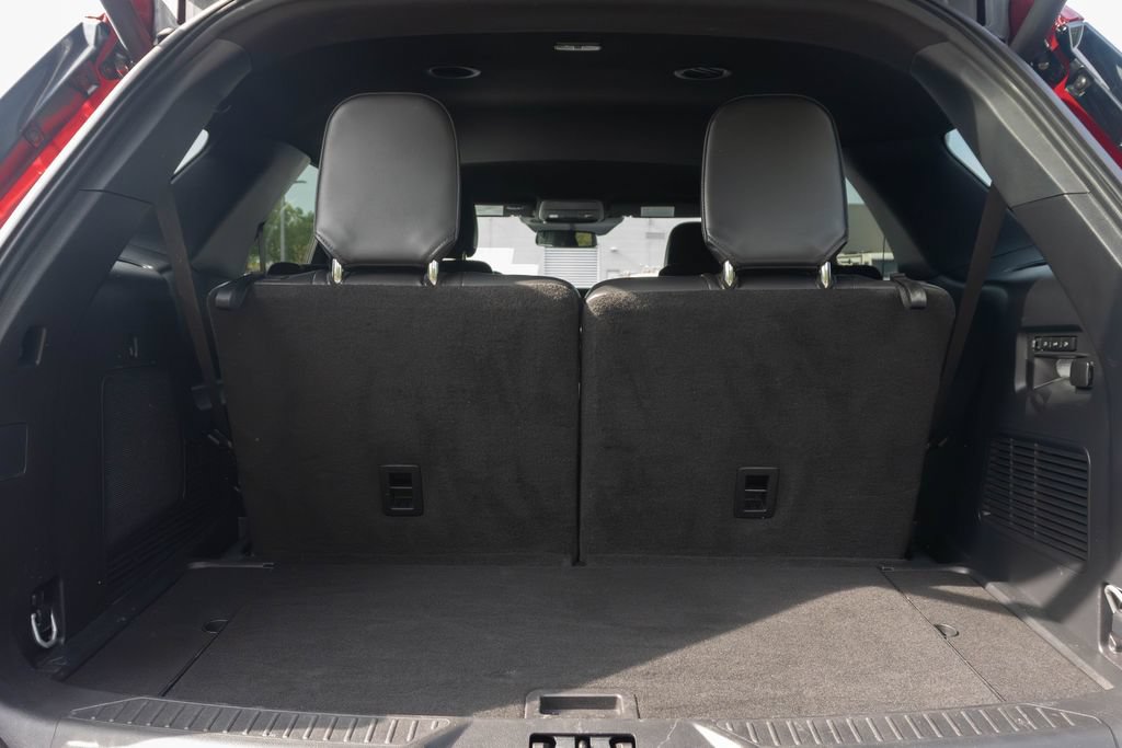 Used 2025 Ford Explorer ST-Line w/ Premium Package RWD image 13