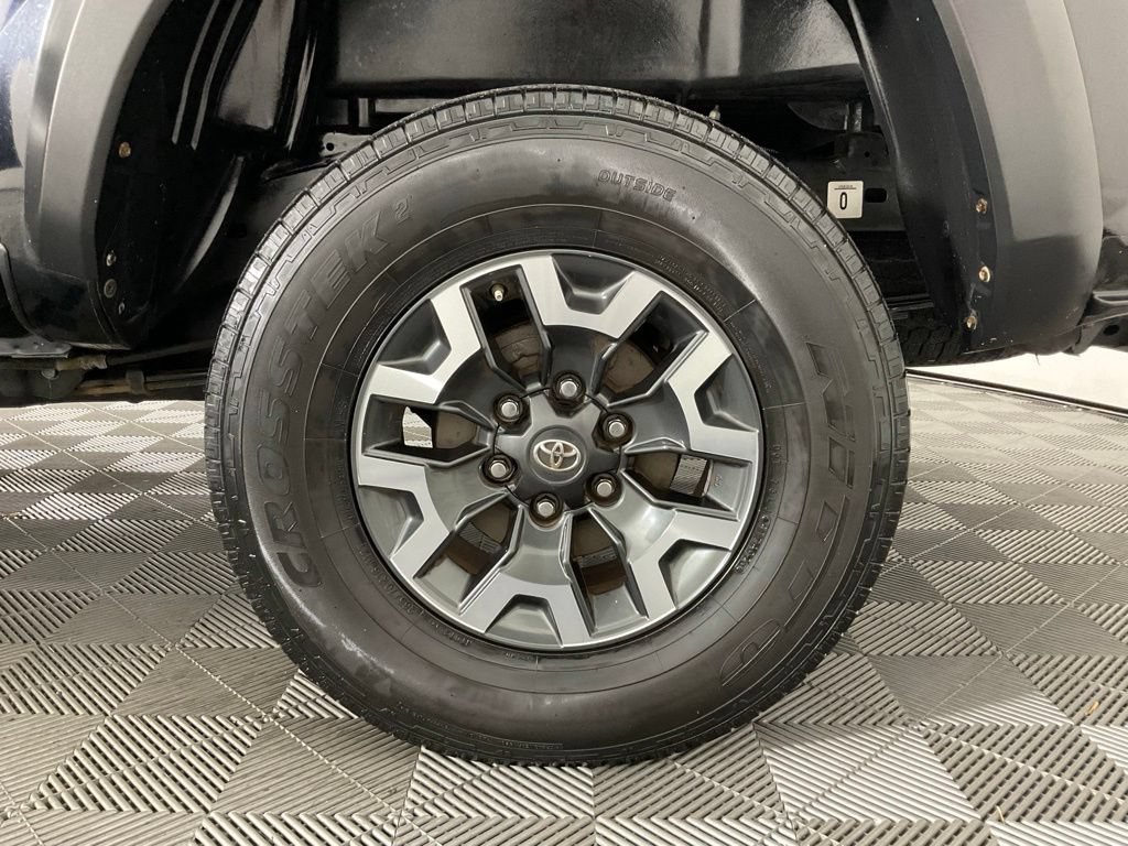 Used 2018 Toyota Tacoma TRD Off-Road RWD image 10