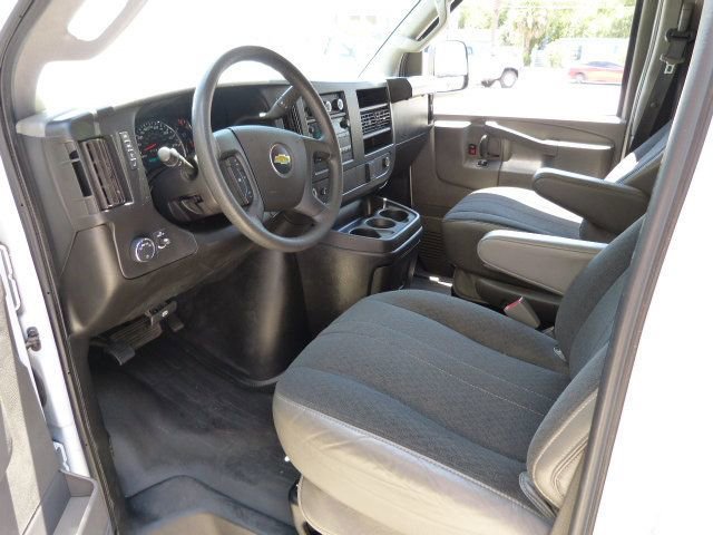 Used 2022 Chevrolet Express 2500 w/ Driver Convenience Package image 27