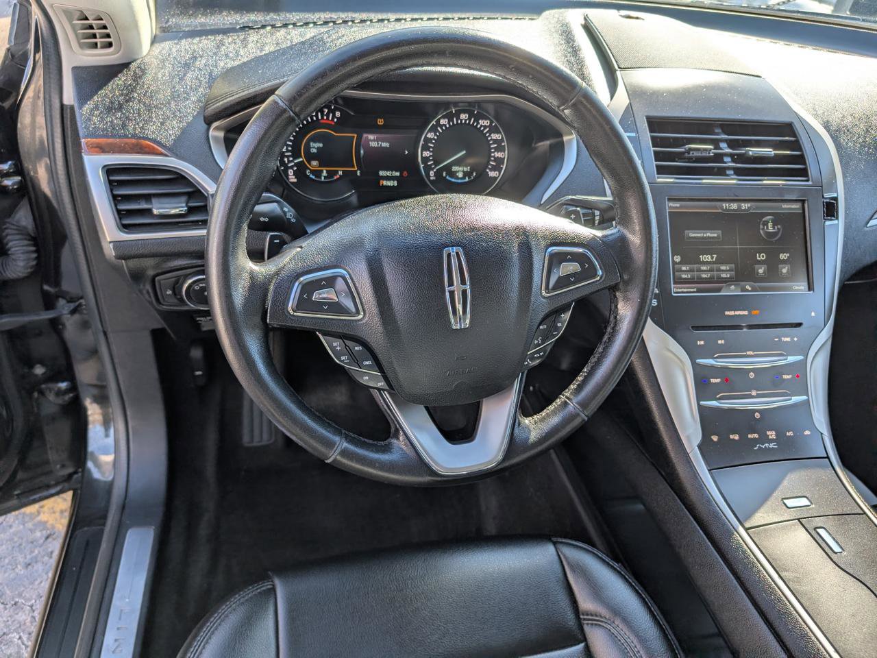 Used 2015 Lincoln MKZ AWD image 15