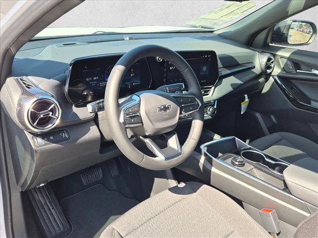 New 2026 Chevrolet Equinox LT w/ Midnight Edition FWD image 9