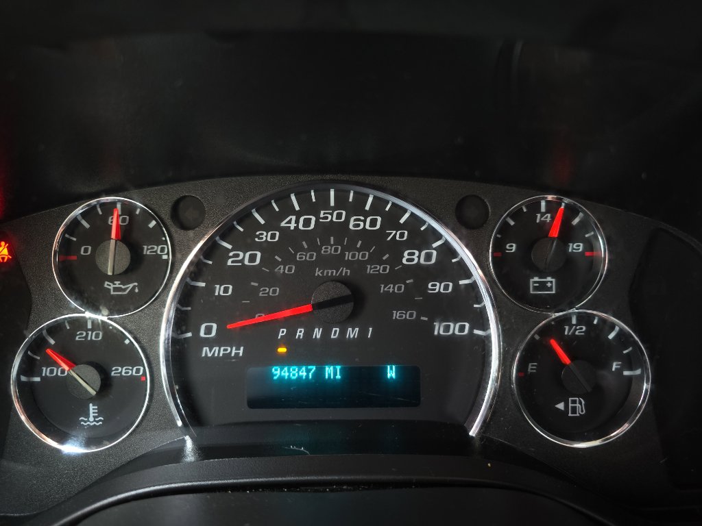 Used 2021 Chevrolet Express 2500 w/ Driver Convenience Package image 12