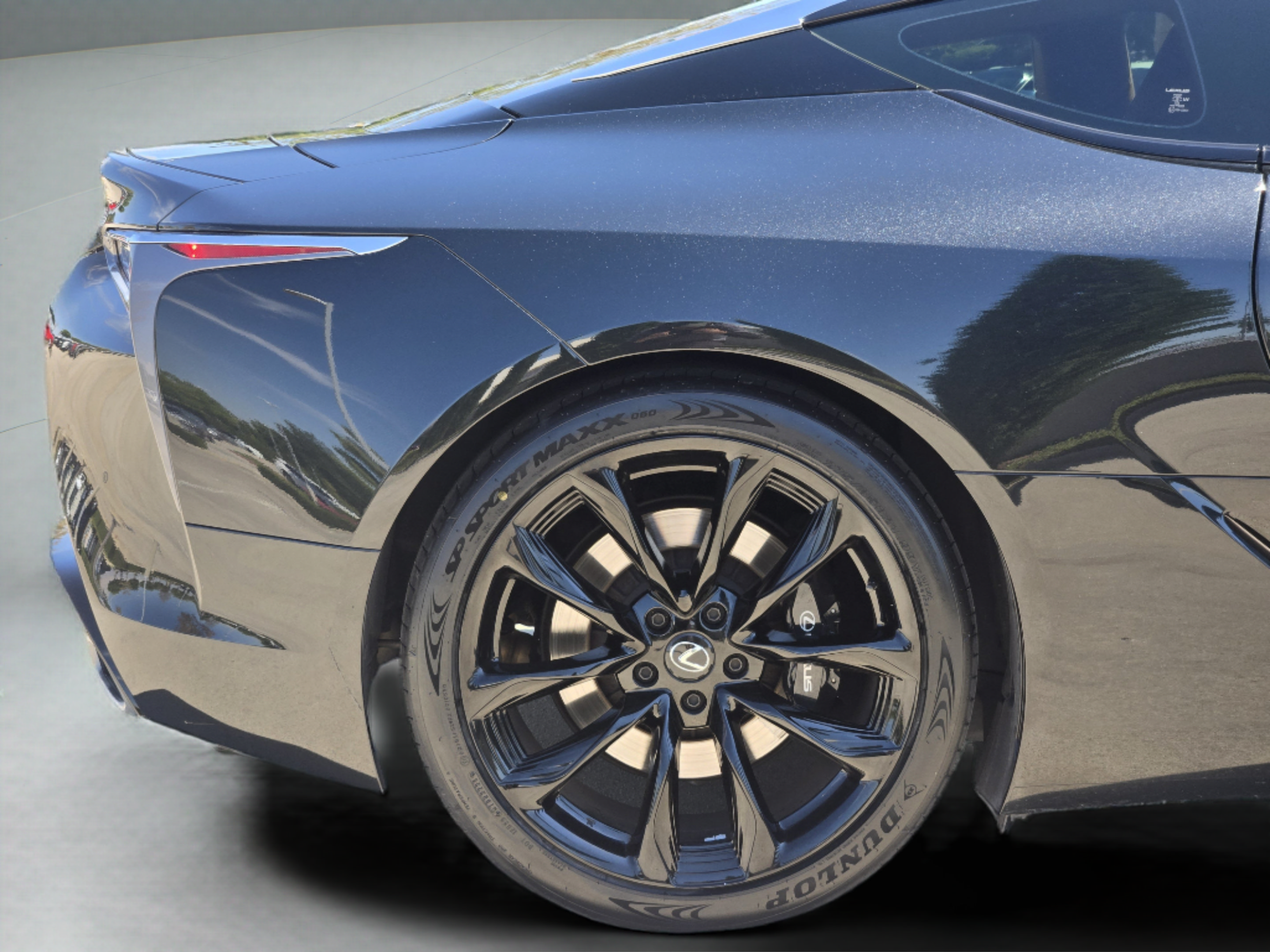 Certified 2024 Lexus LC 500 Coupe w/ Dynamic Handling Package RWD image 30